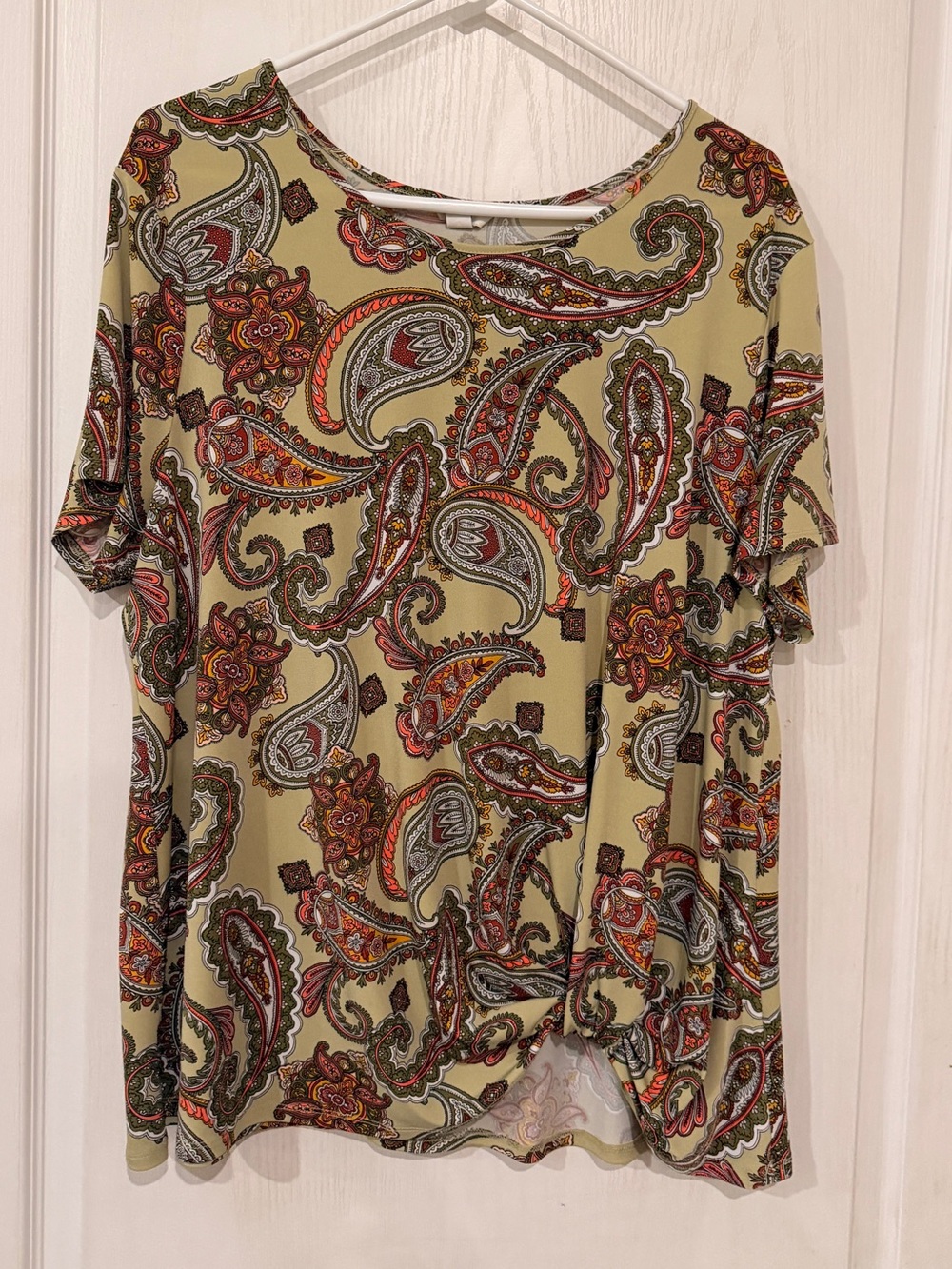Paisley Print Short Sleeve Women’s Top - Olive